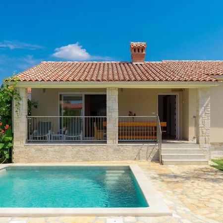 Holiday Home Goldi - Voj512 By Interhome Mednjan Exterior foto