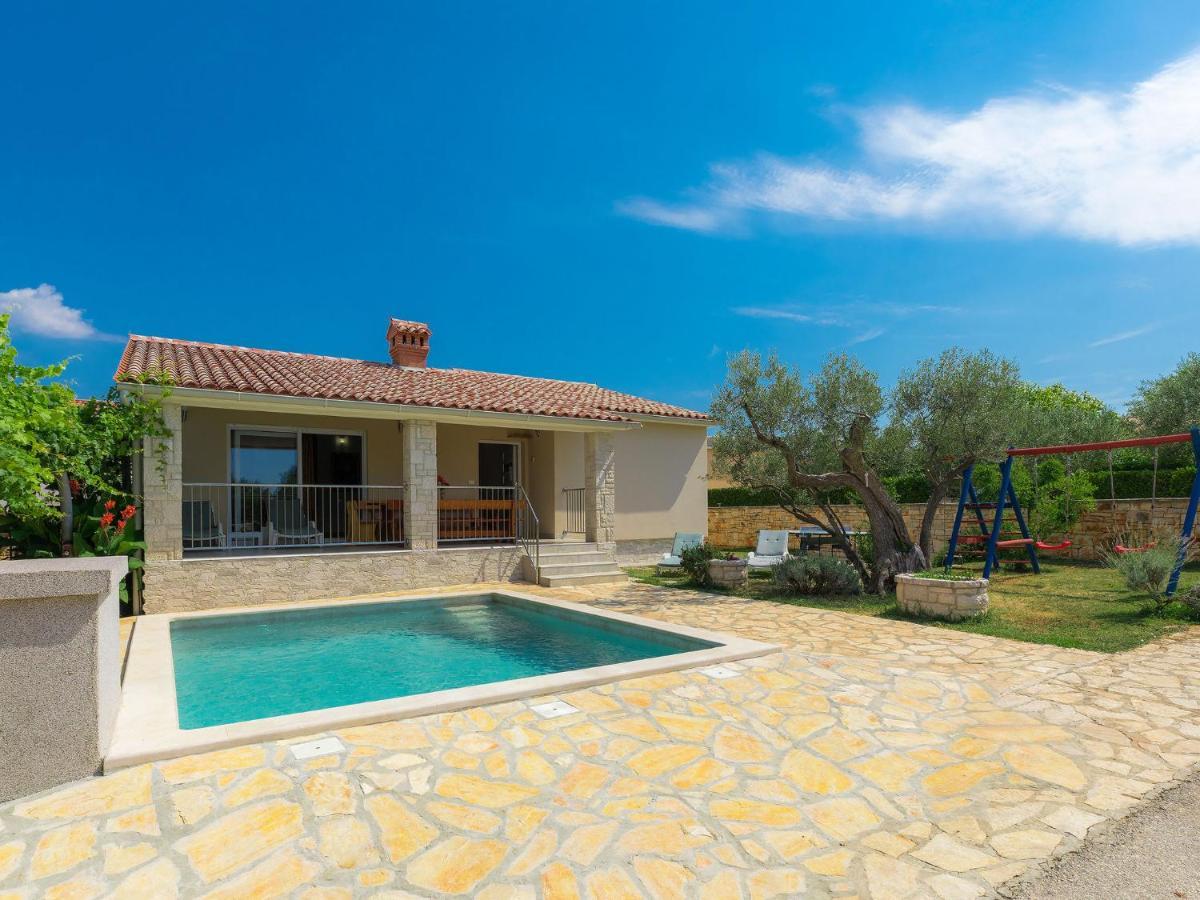 Holiday Home Goldi - Voj512 By Interhome Mednjan Exterior foto