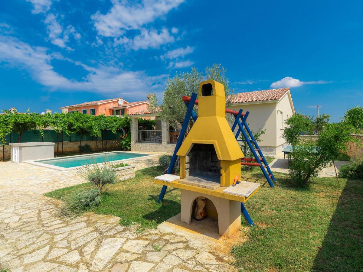 Holiday Home Goldi - Voj512 By Interhome Mednjan Exterior foto