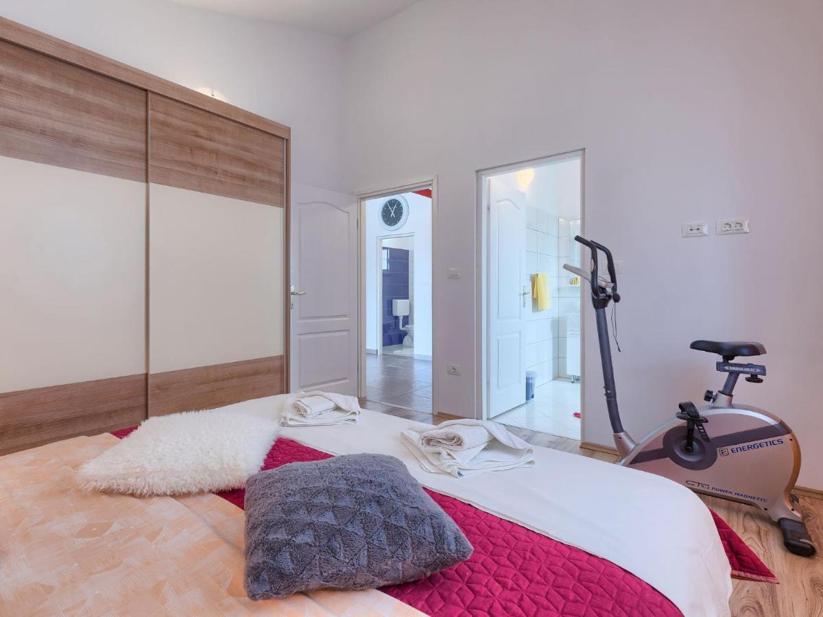 Holiday Home Goldi - Voj512 By Interhome Mednjan Exterior foto